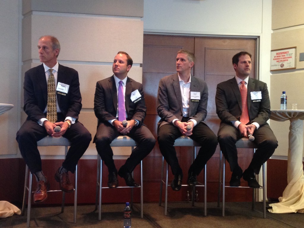 HSA Commercial's Bob Smietana (left) at CRE Forum Chicago.